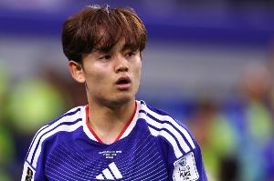 日本媒体：久保建英进行轻松慢跑，现阶段看来他不太可能参战瑞典