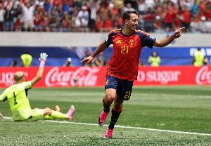 库库贡献双响炮，奥亚萨瓦尔连入两球，西班牙以3-0领先奥地利