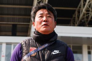 官方：为U20女足世界杯做准备，王军接任科林·贝尔成为U20女足主教练