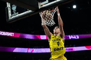 世预赛：瑞典87-76击败捷克 拉松16投4中获19分2篮板2助攻 克雷伊奇贡献14分4篮板5助攻