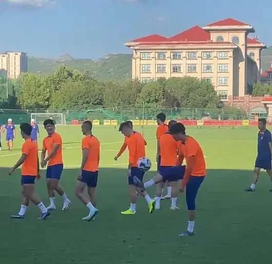突尼斯VS 荷兰高清直播_突尼斯VS 荷兰全场录像_突尼斯VS 荷兰高清比赛直播