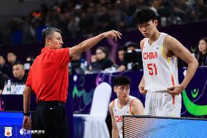 媒体人指出：杨瀚森可能在后天与荷兰的热身赛中亮相，FIBA比赛窗口期已开启