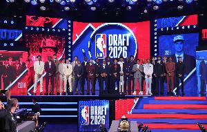 NBA官方宣布：拉斯维加斯夏季联赛7月10日开幕！首战即上演状元对决榜眼！
