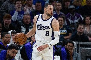 Amick:拉文将行使下赛季4900万美元的球员选项