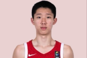 观感震撼！张宇辰半场三分球9投6中狂砍18分4篮板3助攻 正负值高达+17！